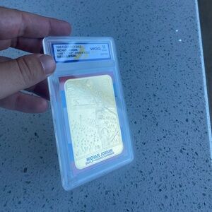 Michael Jordan 23kt gold card from his 1986 rookie year priceless !!! Gift 🏀